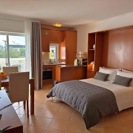 Sunny With Balcony And Pool - De Tavira Lejlighed